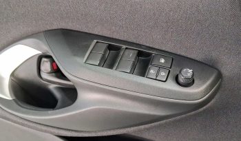 Toyota Yaris 1.5 120H Active Plus lleno