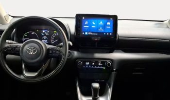 Toyota Yaris 1.5 120H Active Plus lleno