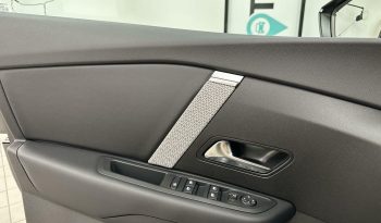 Citroën C4 1.2 PURETECH 130 PLUS GPS LL18 RADAR AR+CAM KEYLESS lleno