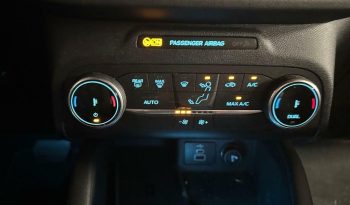 Ford Kuga 2.5 FHEV 180 ST-LINE GPS LL18 RADAR AV AR+CAM Qi lleno