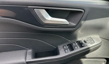 Ford Kuga 2.5 FHEV 180 ST-LINE GPS LL18 RADAR AV AR+CAM Qi lleno