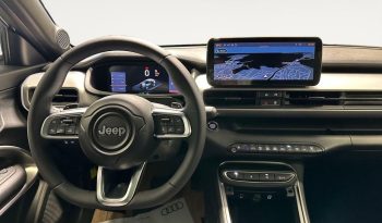 Jeep Avenger 1.2 MHEV 145 OVERLAND 4XE TECHO PORTON ELEC GPS LL17 RADAR AV AR+CAM lleno