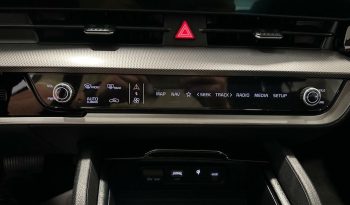 Kia Sportage 1.6 T-GDI HEV 215 TECH TECHO GPS LL18 RADAR AV AR+CAM 360 KEYLESS lleno