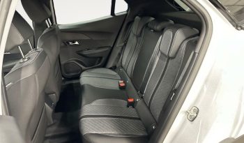 Peugeot 2008 1.2 PURETECH 130 EAT8 ALLURE GPS LL17 RADAR AV AR+CAM KEYLESS lleno