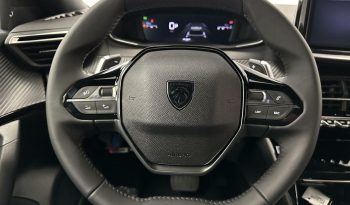 Peugeot 2008 1.2 PURETECH 130 EAT8 ALLURE GPS LL17 RADAR AV AR+CAM KEYLESS lleno