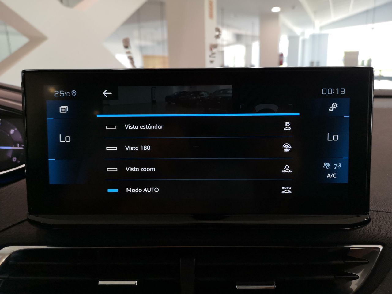 Peugeot 3008 1.2 PURETECH 130 ALLURE PACK GPS LL18 RADAR AR+CAM KEYLESS lleno