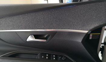 Peugeot 5008 1.2 MHEV 136 ALLURE PACK PORTON ELEC GPS LL18 RADAR AV AR+CAM KEYLESS lleno