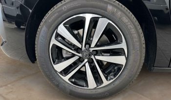 Peugeot Traveller LONG 2.0 BLUEHDI 180 EAT8 BUSINESS 9PL MIRROR LL17 RADAR AR PACK CLIMA lleno