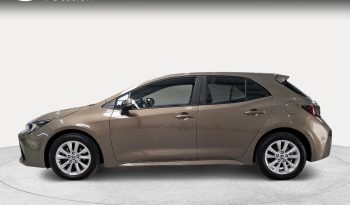 Toyota Corolla 140H Active Plus lleno