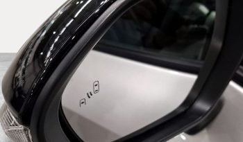 Toyota Corolla 200H Style EditionTouring Sport lleno