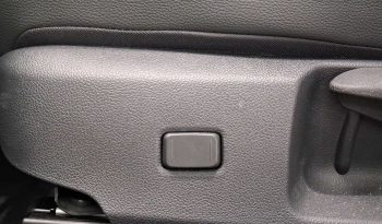 Toyota Corolla 200H Style EditionTouring Sport lleno