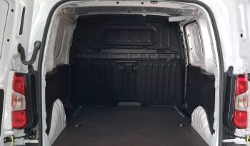 Toyota Proace City VAN Electric L1 1PL GX 50KWH (136CV) lleno