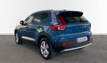 Volvo XC40 Core, B3 Mild Hybrid, Gasolina lleno