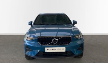 Volvo XC40 Core, B3 Mild Hybrid, Gasolina lleno