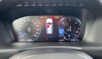 Volvo XC90 2.0 B5 D MOMENTUM PRO AWD AUTO 5P 7 PLAZAS lleno