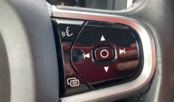 Volvo XC90 2.0 B5 D MOMENTUM PRO AWD AUTO 5P 7 PLAZAS lleno
