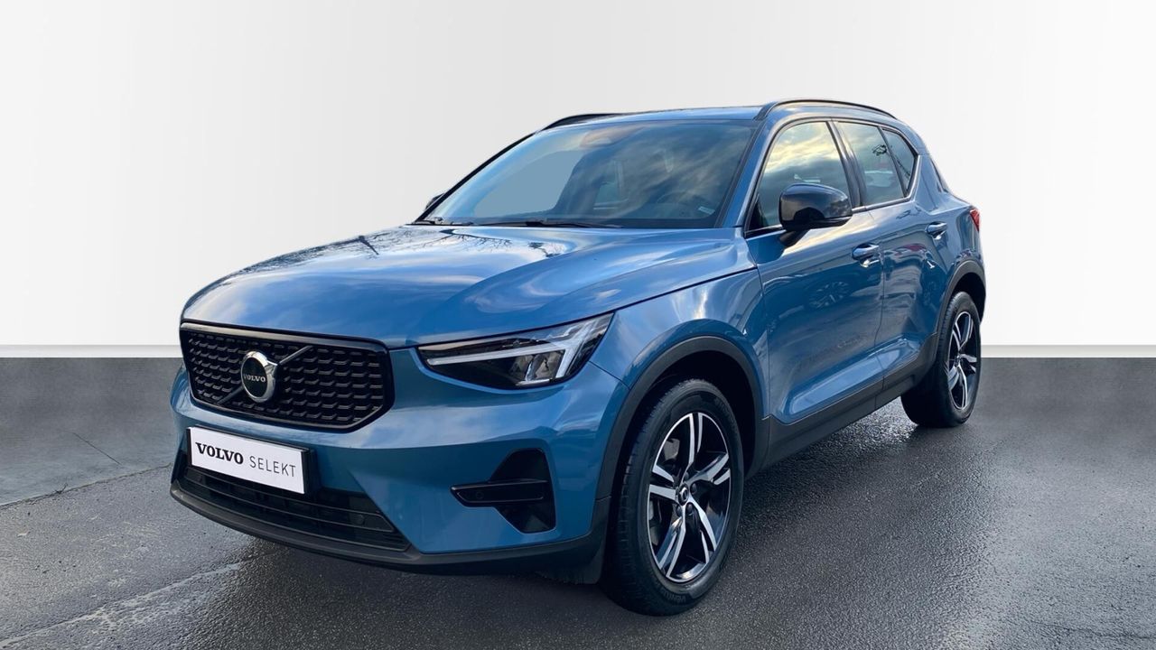 Volvo XC40 2.0 B3 PLUS DARK AUTO 5P