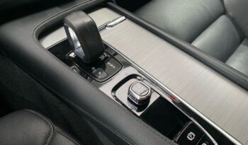 Volvo XC90 2.0 B5 D MOMENTUM PRO AWD AUTO 5P 7 PLAZAS lleno