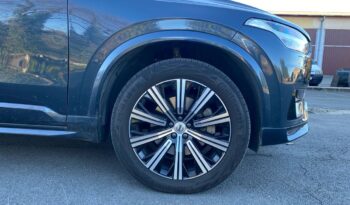 Volvo XC90 Plus, B5 (diesel) AWD, Diésel, Dark, 7 Asientos lleno
