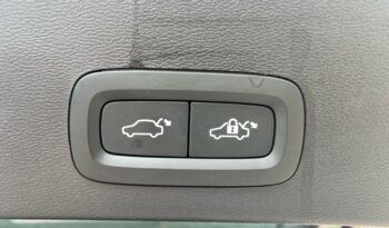 Volvo XC40 todoterreno 2.0 B3 MHEV PLUS DARK DCT 5P lleno