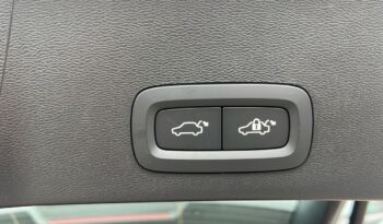 Volvo XC40 todoterreno 2.0 B3 MHEV PLUS DARK DCT 5P lleno