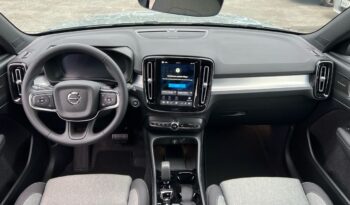 Volvo XC40 todoterreno 2.0 B3 MHEV PLUS DARK DCT 5P lleno