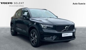 Volvo XC40 todoterreno 2.0 B3 MHEV PLUS DARK DCT 5P lleno