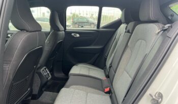 Volvo XC40 XC40 B3 (G) PLUS DARK SEMIHIBRIDO lleno